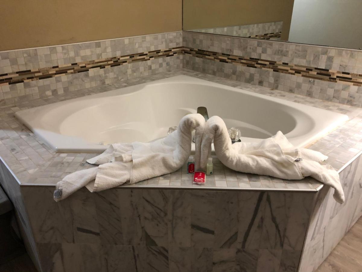 Econo Lodge نيوبورت المظهر الخارجي الصورة