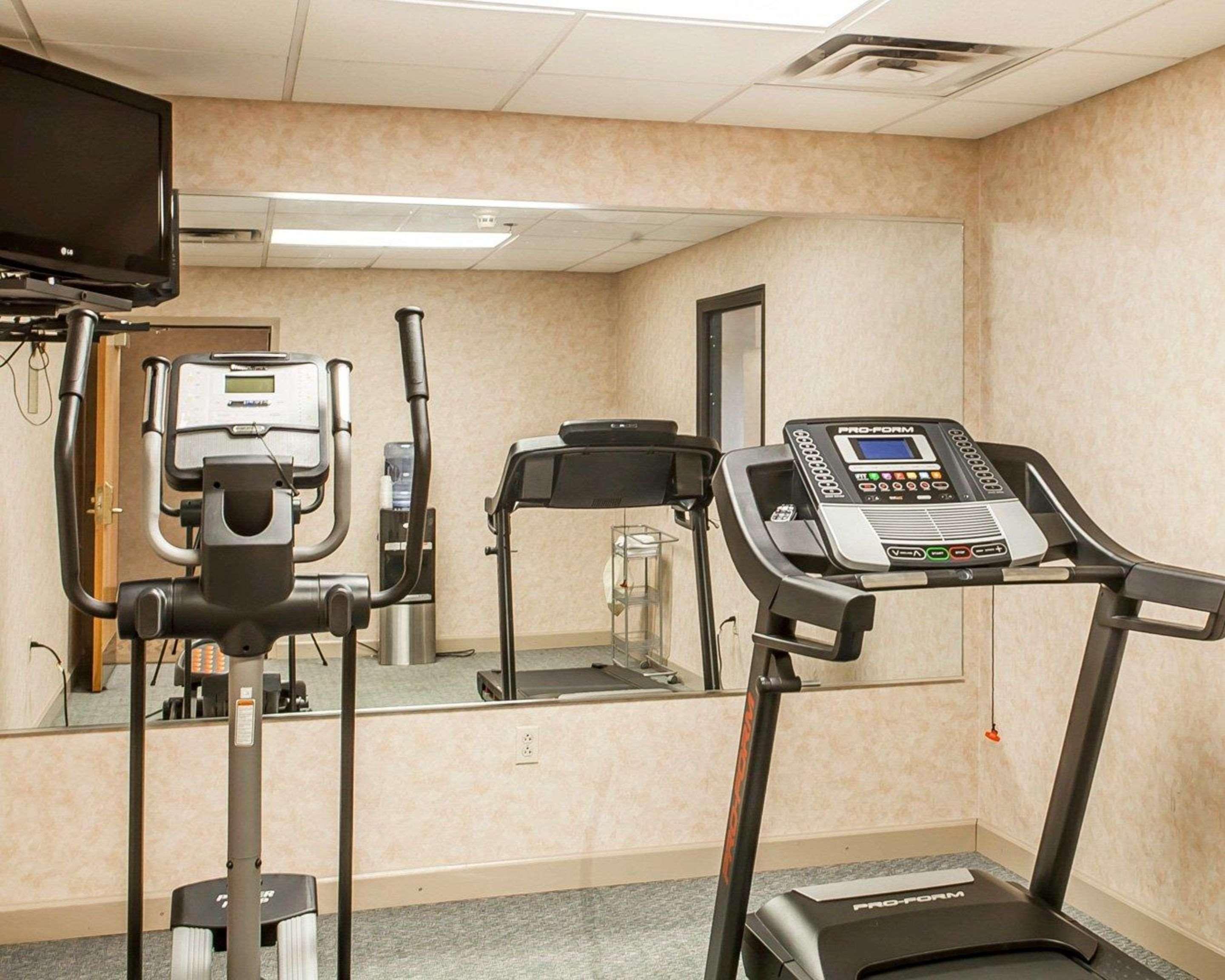 Econo Lodge نيوبورت المظهر الخارجي الصورة