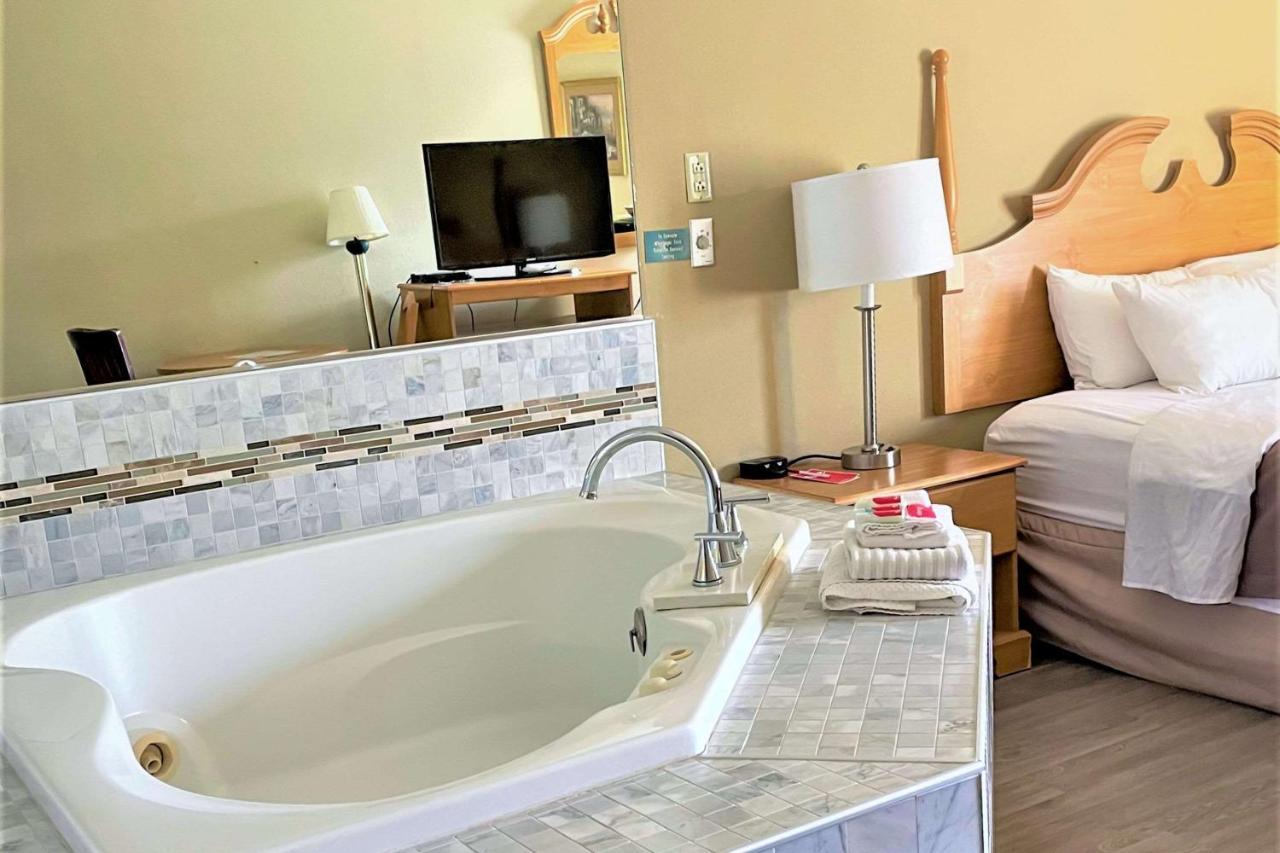 Econo Lodge نيوبورت المظهر الخارجي الصورة