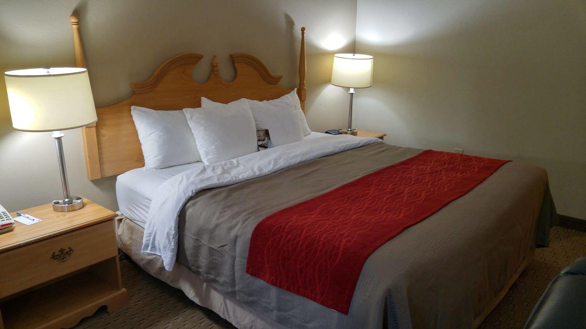Econo Lodge نيوبورت المظهر الخارجي الصورة