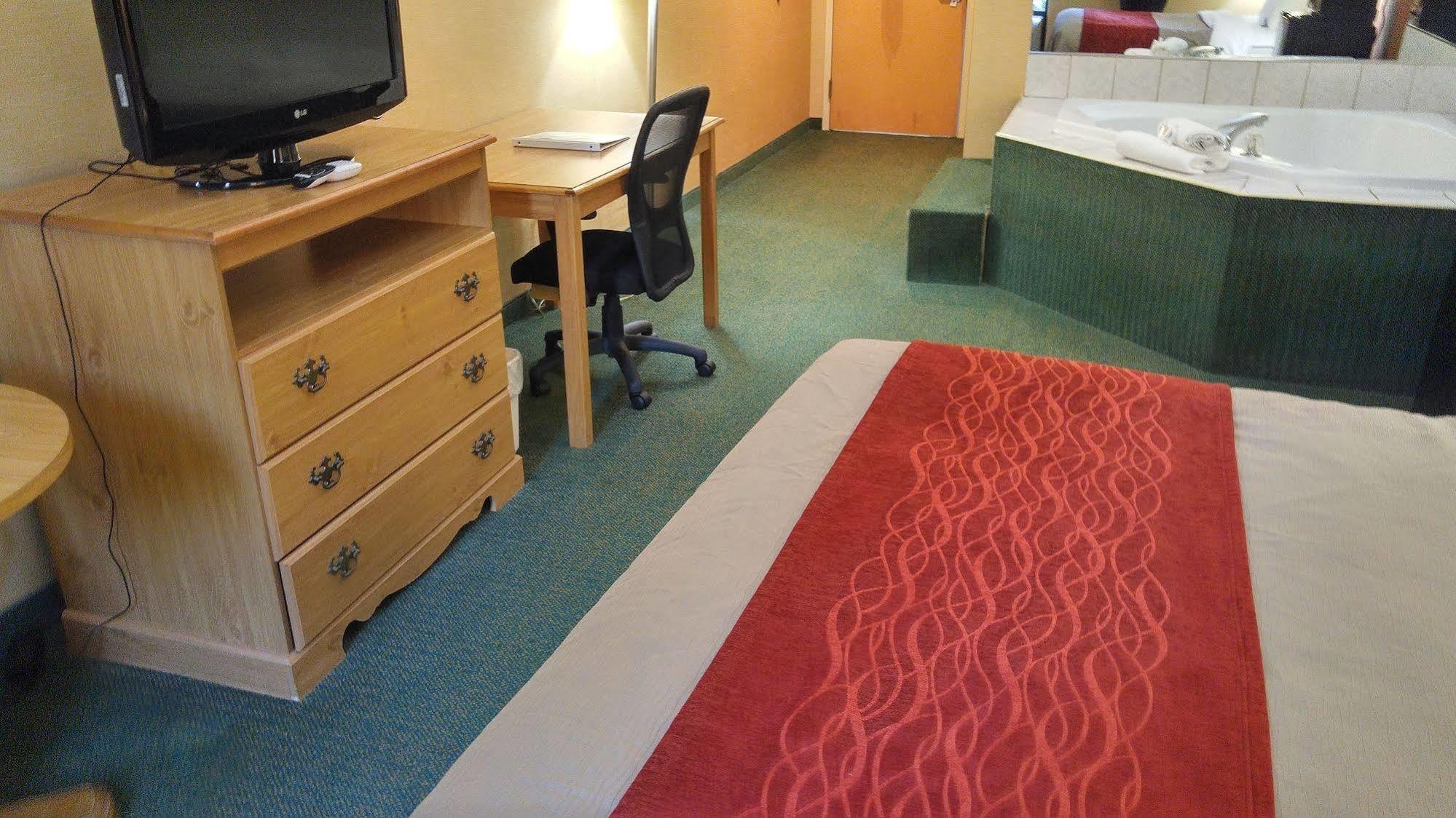 Econo Lodge نيوبورت المظهر الخارجي الصورة